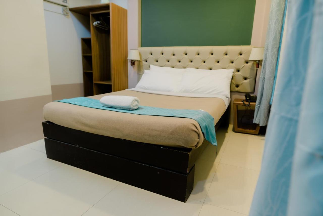 The Horizon Suites And Arcade General Santos City Ngoại thất bức ảnh