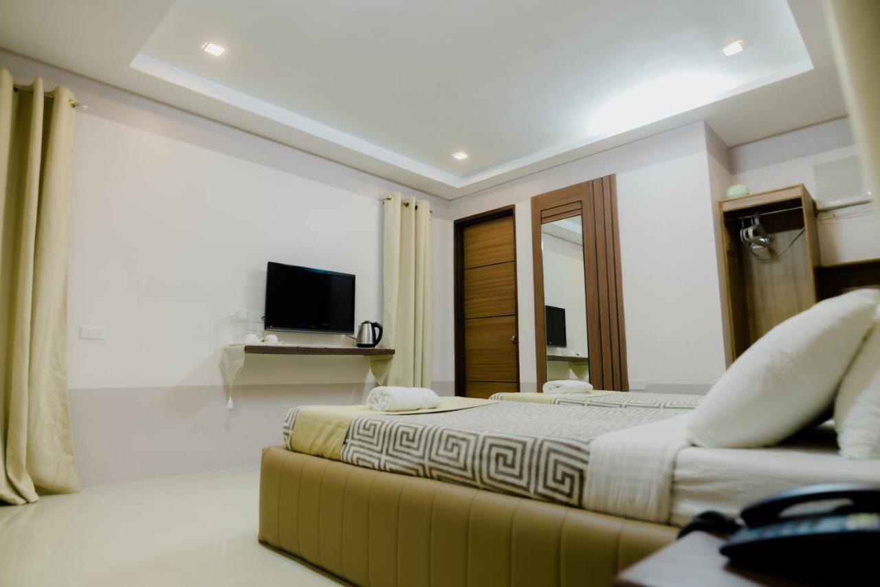 The Horizon Suites And Arcade General Santos City Ngoại thất bức ảnh