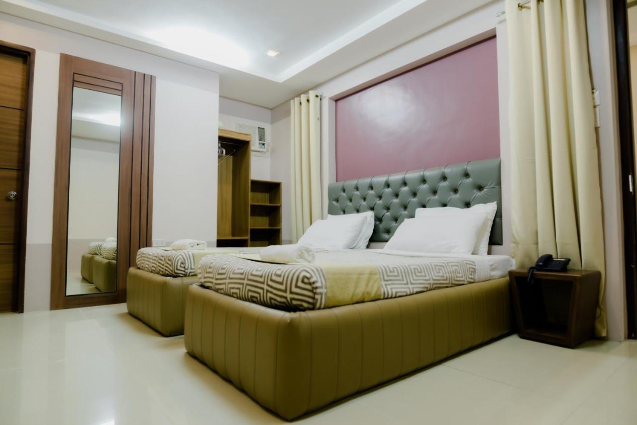 The Horizon Suites And Arcade General Santos City Ngoại thất bức ảnh