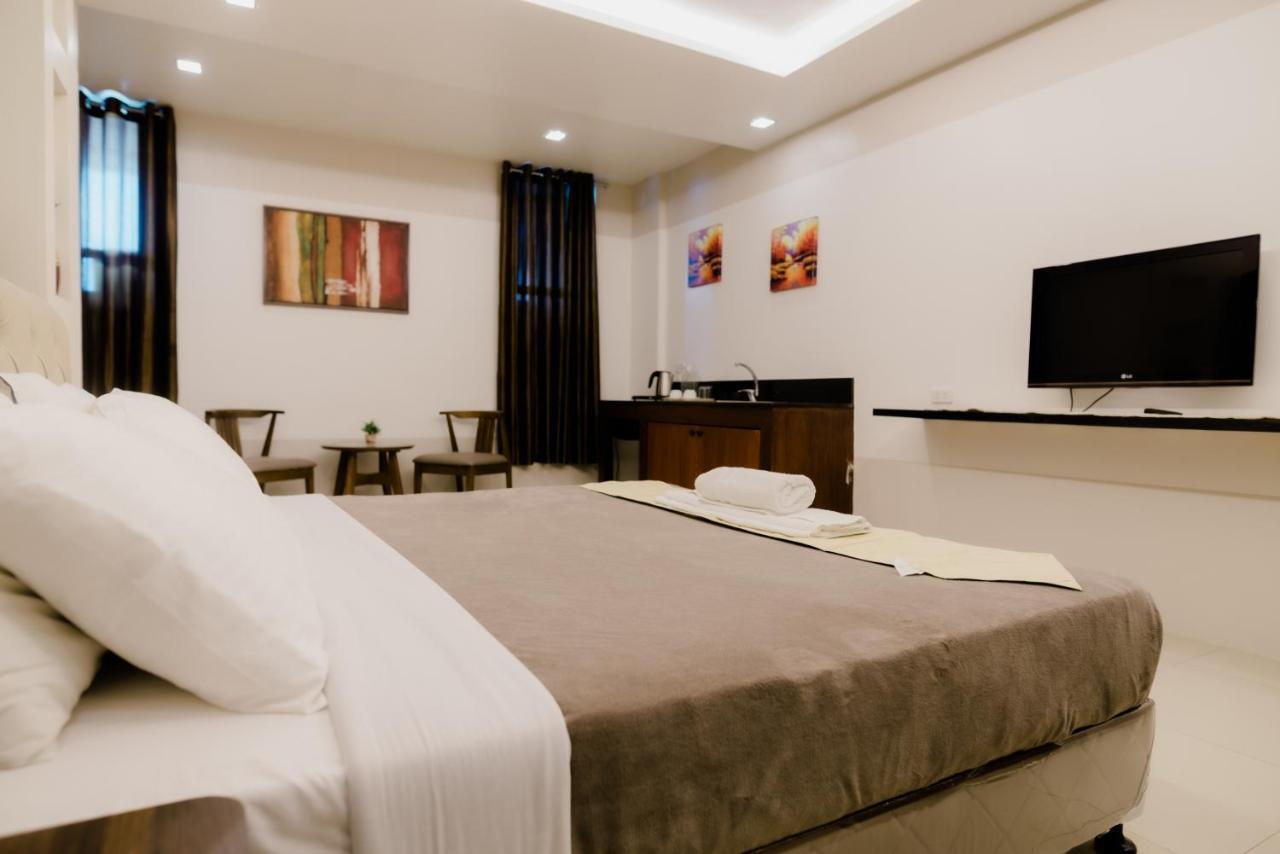 The Horizon Suites And Arcade General Santos City Ngoại thất bức ảnh
